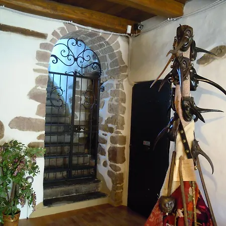 Casa Castori Макомер