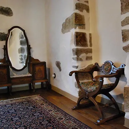 לינה וארוחת בוקר Casa Castori 3*